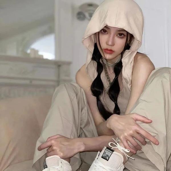蕾哈娜内衣秀4
